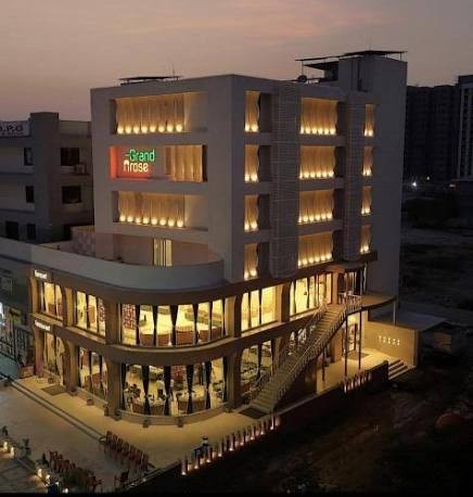 Hotel Grand Arose